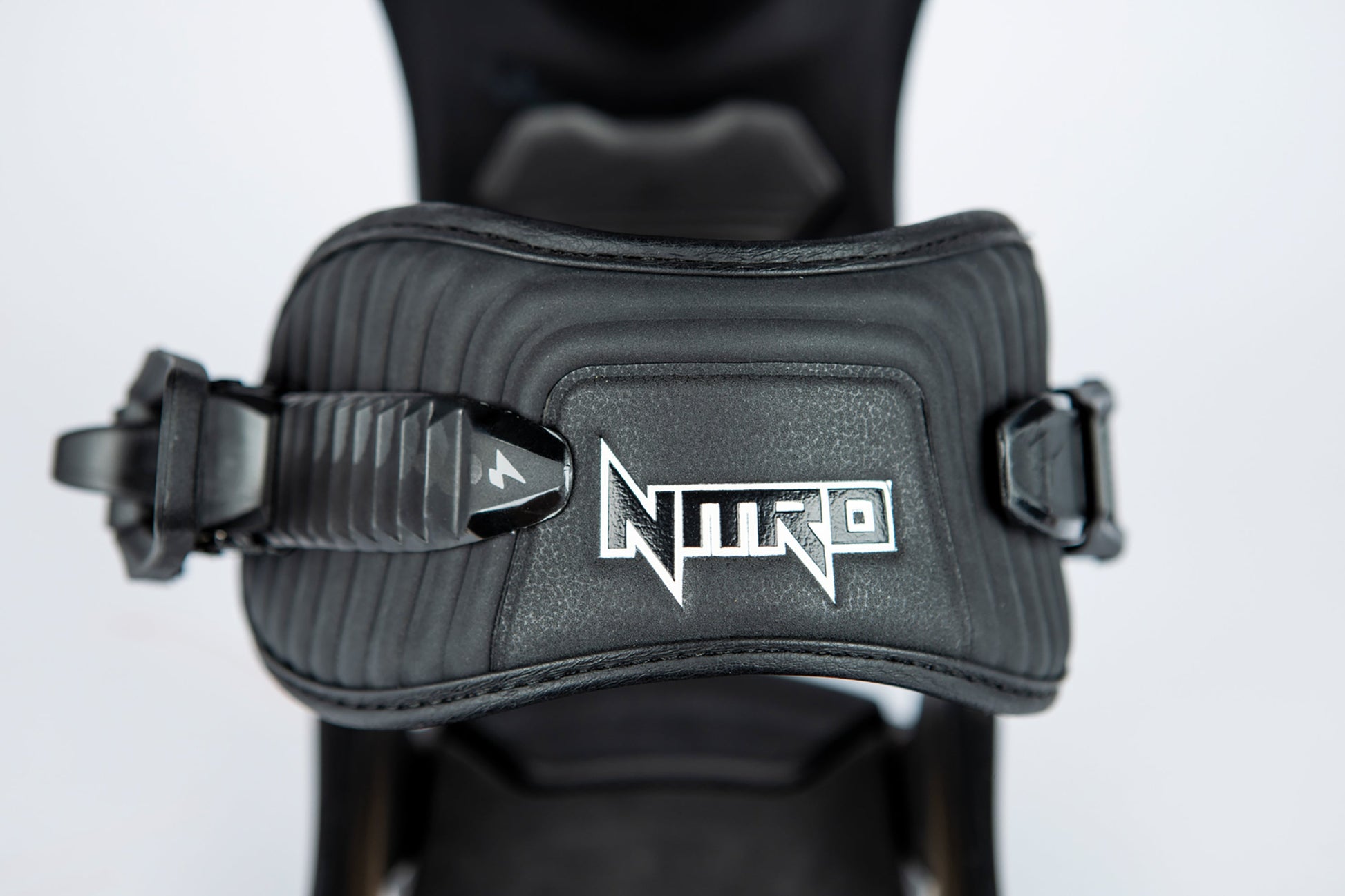 Nitro Charger Bindings Black